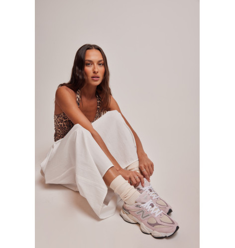 New Balance 9060 Rose Sugar Angora