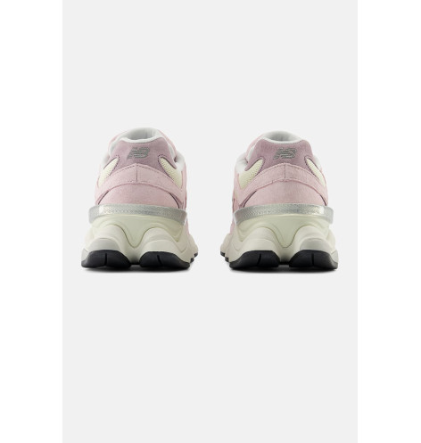 New Balance 9060 Rose Sugar Angora