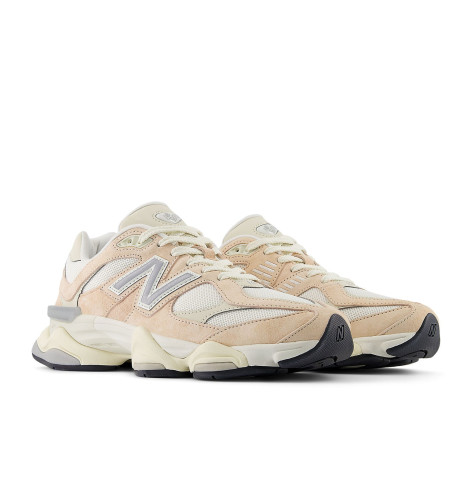 Кроссовки New Balance 9060 Beige