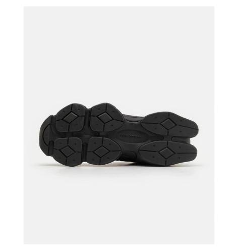 New Balance 9060 Triple Black Patent