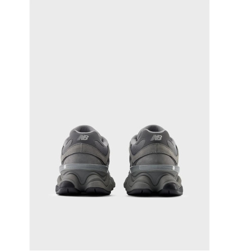 Чоловічі кросівки  New balance 9060