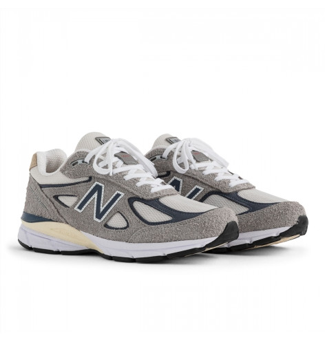 Кросівки New balance 990 v4