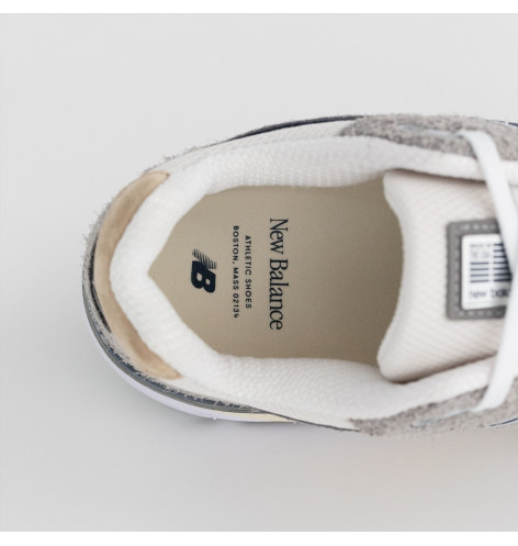 Кросівки New balance 990 v4