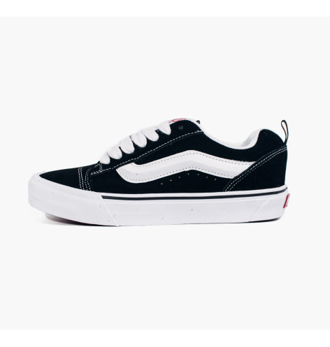 Кеди унісекс Vans Knu Skool Shoe Black VN0009QC6BT 36.5