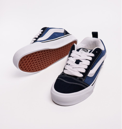 Кеди унісекс Vans Knu Skool Shoe Blue VN0009QCNWD 37