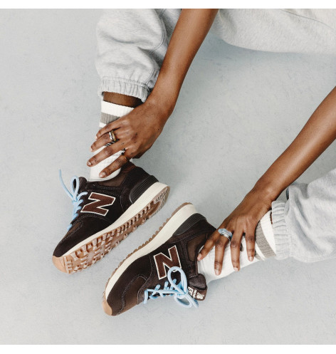 New Balance 574 Black Coffee