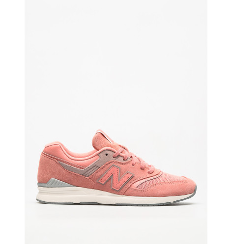 W New balance 697