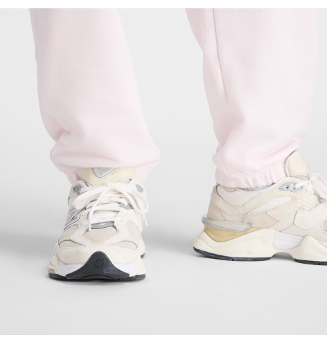 Спортивні штани New Balance Essentials French Terry