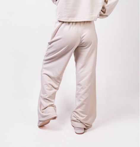 Штани жіночі New Balance Coastal Fleece Beige WP51503LIN S