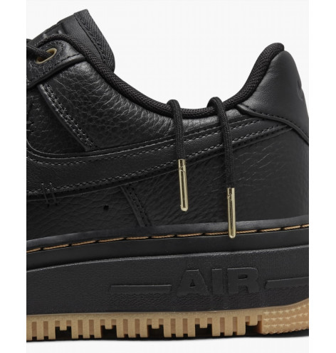 Кросівки чоловічі Nike Air Force 1 Luxe Black DB4109-001 44.5